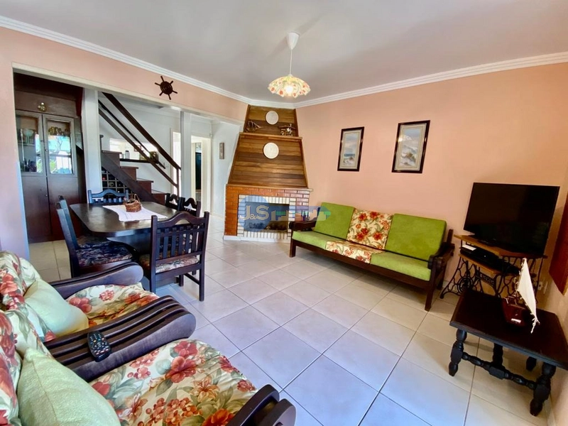 CASA DE PRAIA PRÓXIMA AO MAR: 15ª foto da galeria de imagens do imóvel