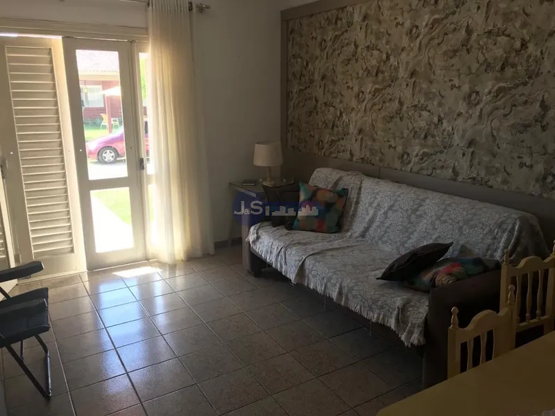 Lindo apartamento na praia: 1ª foto da galeria de imagens do imóvel