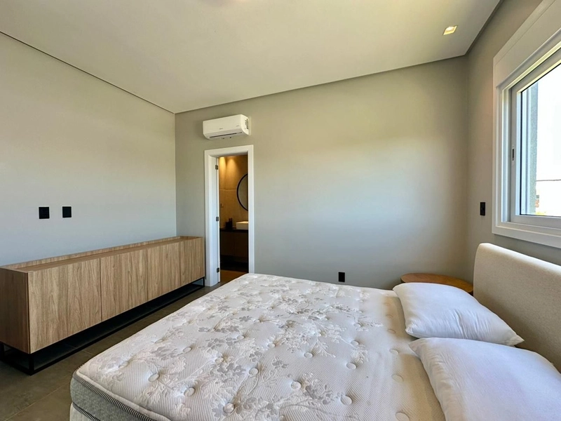 EXCELENTE CASA DE PRAIA PRÓXIMA AO MAR COM PISCINA: 33ª foto da galeria de imagens do imóvel