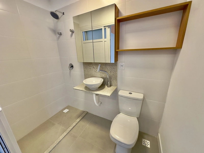 EXCELENTE CASA ALTO PADRÃO EM CONDOMÍNIO: 6ª foto da galeria de imagens do imóvel