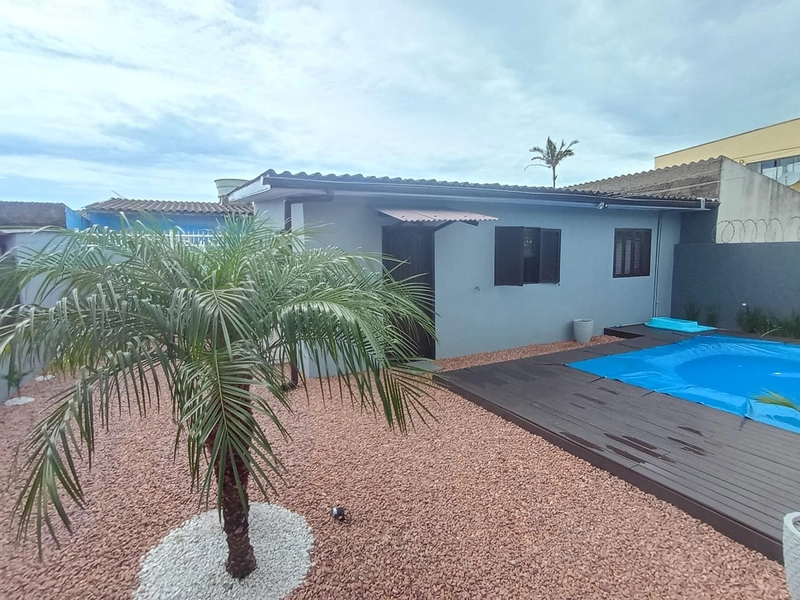 CASA DE PRAIA COM PISCINA : 6ª foto da galeria de imagens do imóvel