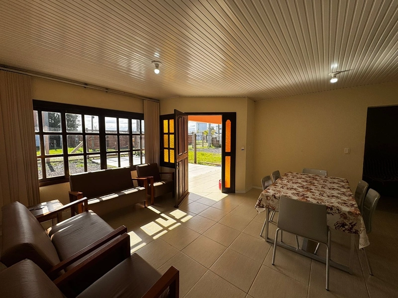 CASA DE PRAIA PROXÍMA AO MAR: 3ª foto da galeria de imagens do imóvel