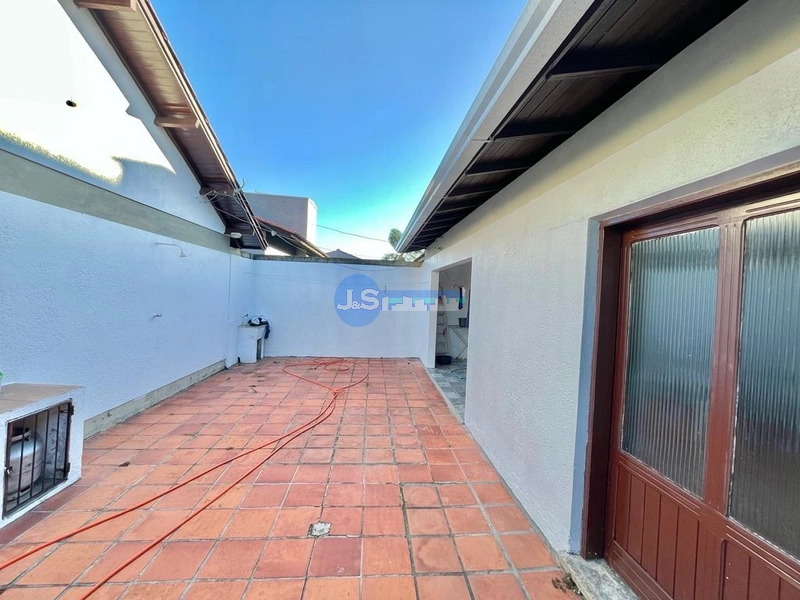 Casa em Rainha do Mar: 21ª foto da galeria de imagens do imóvel