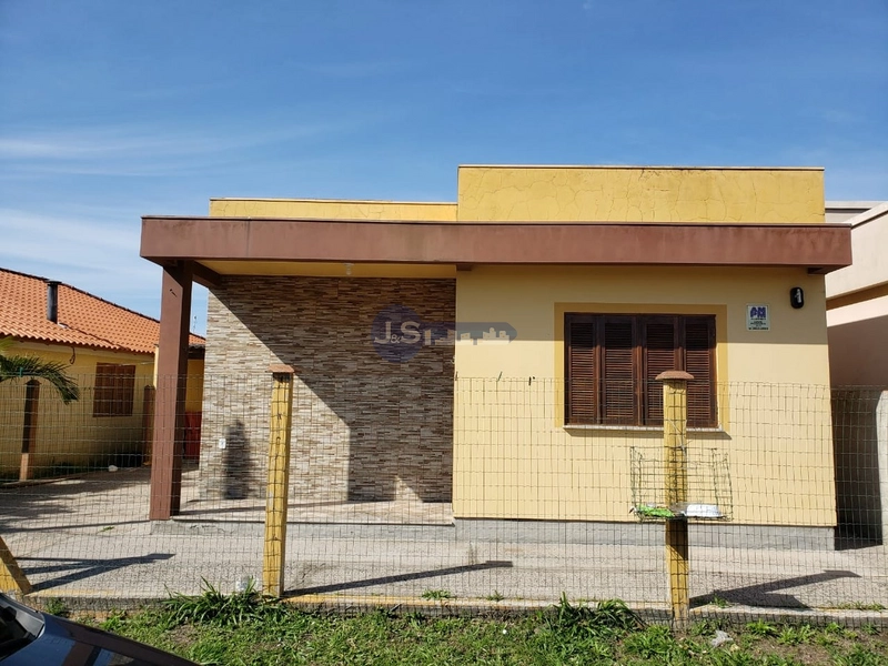 CASA DE PRAIA EM REGIÃO DE MORADORES: 1ª foto da galeria de imagens do imóvel