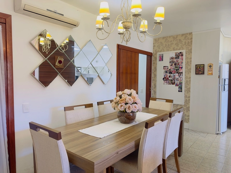 EXCELENTE CASA COM PISCINA: 18ª foto da galeria de imagens do imóvel