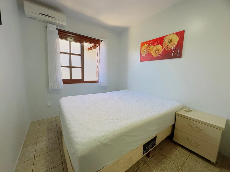 EXCELENTE CASA COM PISCINA: 22ª foto da galeria de imagens do imóvel