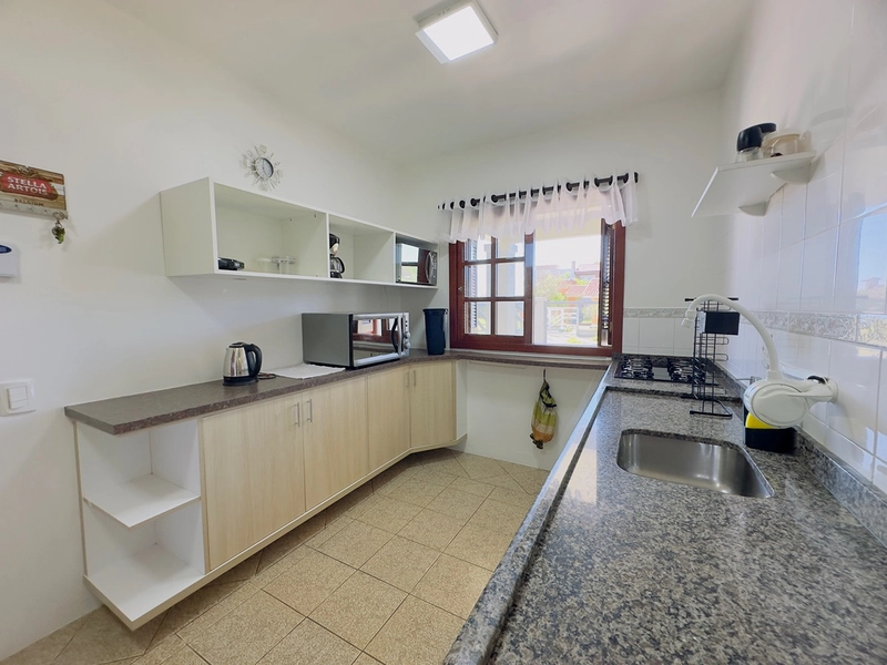 EXCELENTE CASA COM PISCINA: 16ª foto da galeria de imagens do imóvel