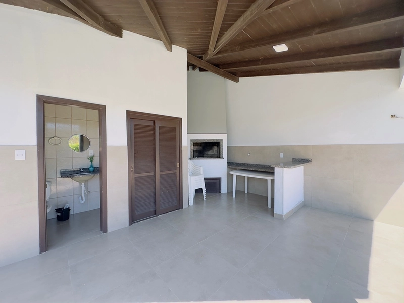 EXCELENTE CASA COM PISCINA: 10ª foto da galeria de imagens do imóvel