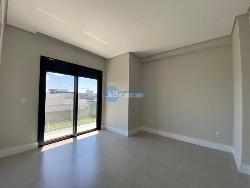 EXCELENTE CASA EM CONDOMINIO FECHADO: 4ª foto da galeria de imagens do imóvel