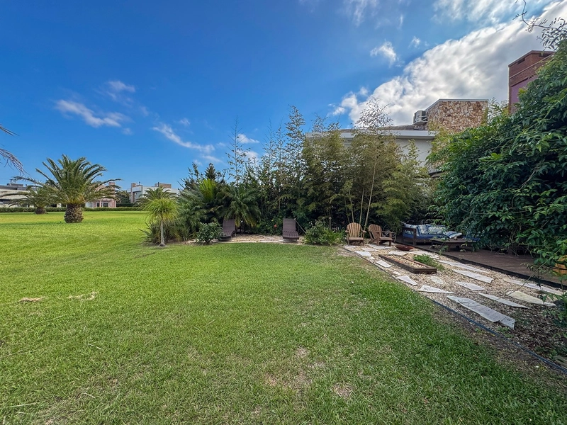 EXCELENTE CASA ALTO PADRÃO EM CONDOMÍNIO: 20ª foto da galeria de imagens do imóvel