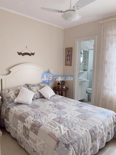 Casa em Condomínio: 2ª foto da galeria de imagens do imóvel