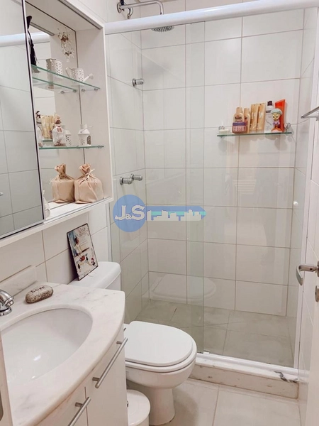 Casa em Condomínio: 1ª foto da galeria de imagens do imóvel