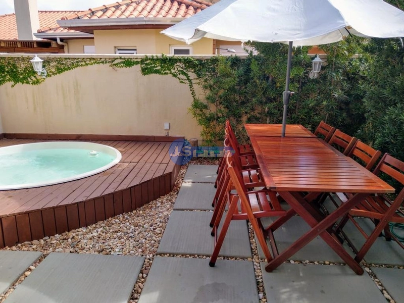 Casa em Condomínio: 4ª foto da galeria de imagens do imóvel