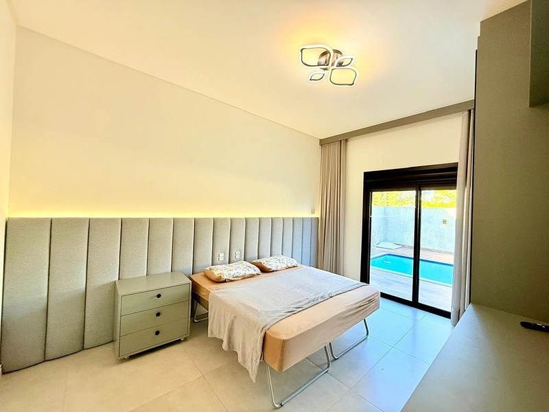EXCELENTE CASA ALTO PADRÃO COM PISCINA : 5ª foto da galeria de imagens do imóvel
