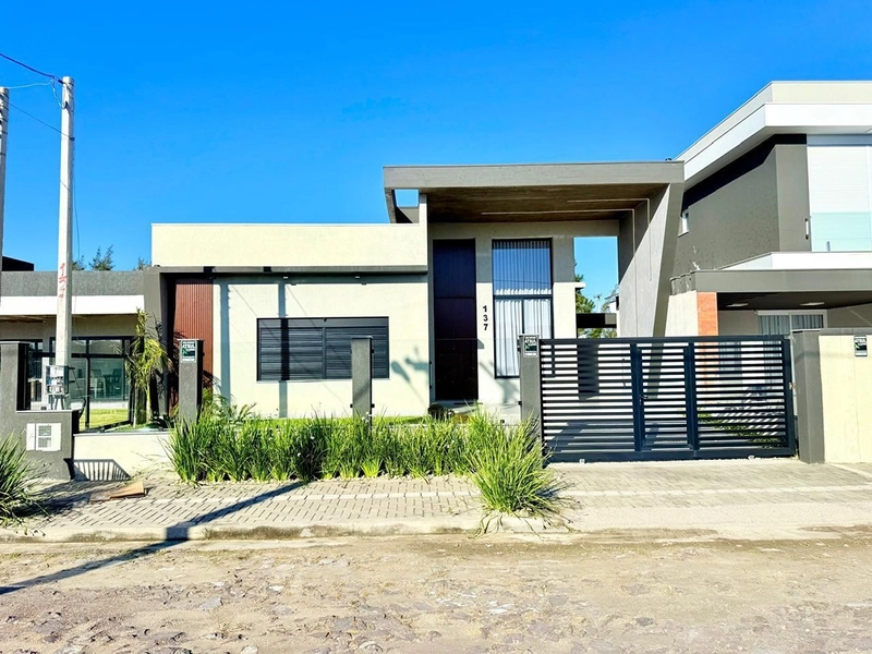 EXCELENTE CASA ALTO PADRÃO COM PISCINA : 13ª foto da galeria de imagens do imóvel
