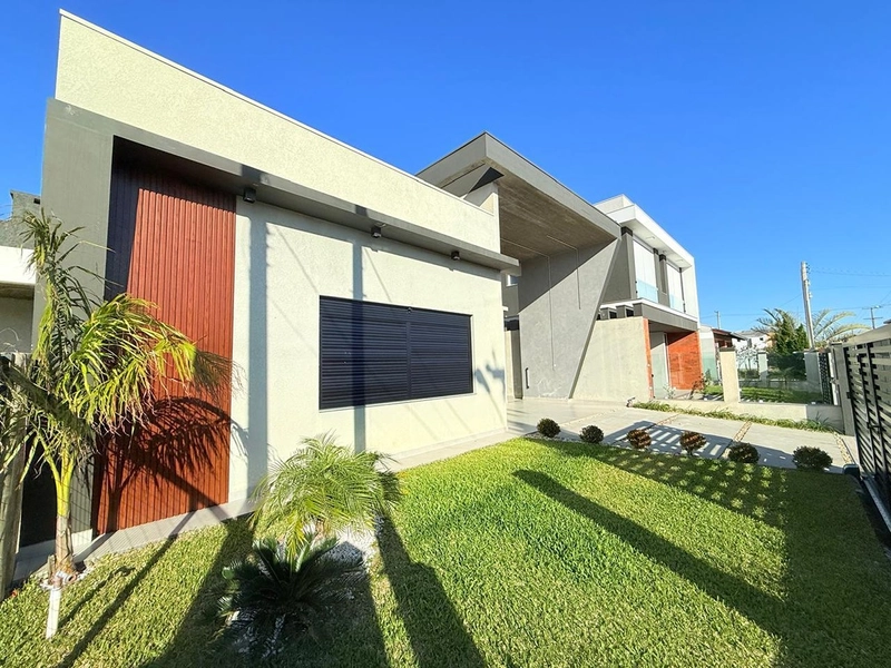 EXCELENTE CASA ALTO PADRÃO COM PISCINA : 14ª foto da galeria de imagens do imóvel