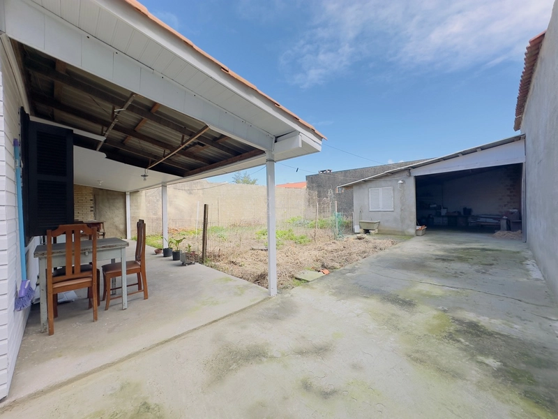 EXCELENTE CASA EM MADEIRA DE PRAIA REGIÃO DE MORADORES: 3ª foto da galeria de imagens do imóvel