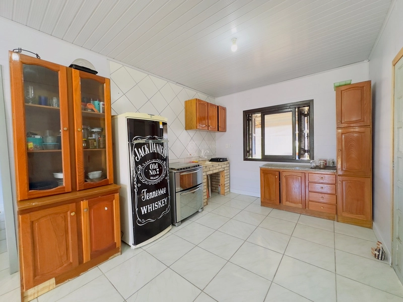 EXCELENTE CASA EM MADEIRA DE PRAIA REGIÃO DE MORADORES: 10ª foto da galeria de imagens do imóvel