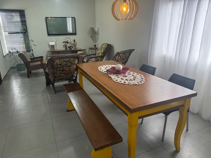 EXCELENTE CASA COM PISCINA: 15ª foto da galeria de imagens do imóvel