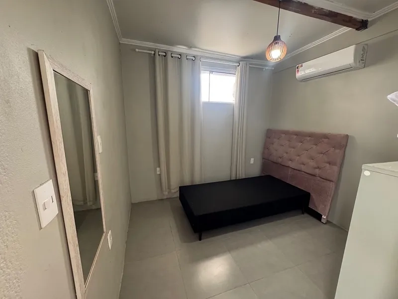 EXCELENTE CASA COM PISCINA: 7ª foto da galeria de imagens do imóvel