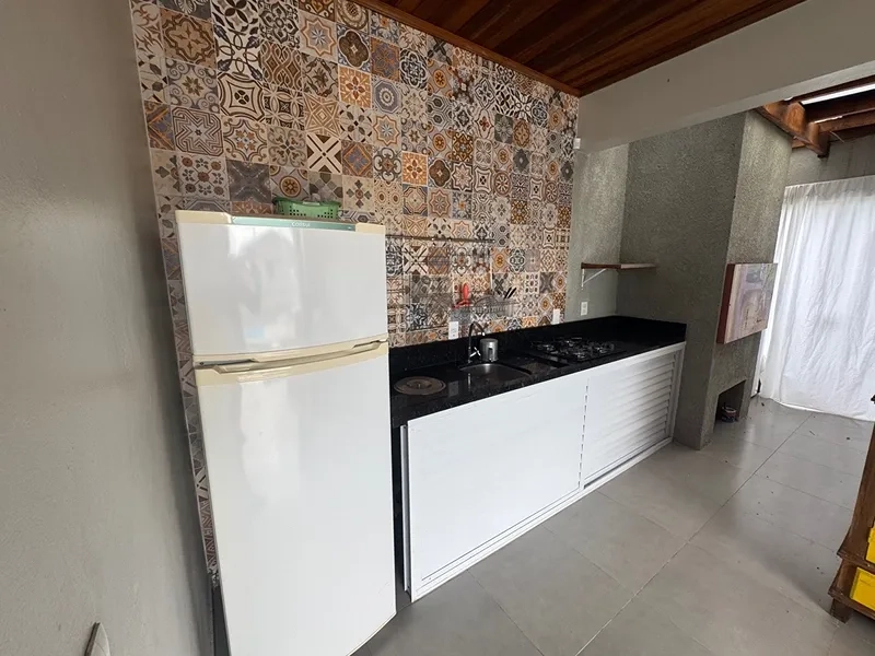 EXCELENTE CASA COM PISCINA: 13ª foto da galeria de imagens do imóvel