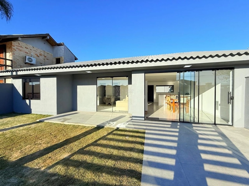 EXCELENTE CASA COM PISCINA: 11ª foto da galeria de imagens do imóvel