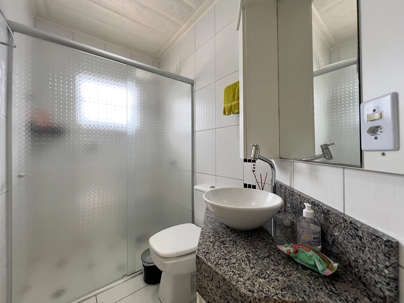 EXCELENTE CASA DE PRAIA PRÓXIMA AO MAR COM PISCINA: 60ª foto da galeria de imagens do imóvel