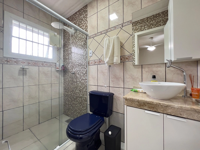 EXCELENTE CASA DE PRAIA PRÓXIMA AO MAR COM PISCINA: 58ª foto da galeria de imagens do imóvel