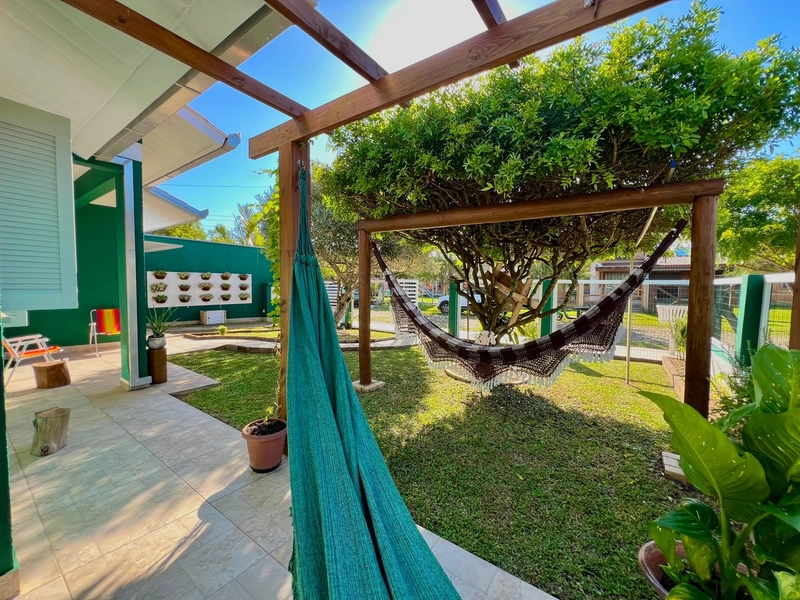 EXCELENTE CASA DE PRAIA PRÓXIMA AO MAR COM PISCINA: 36ª foto da galeria de imagens do imóvel