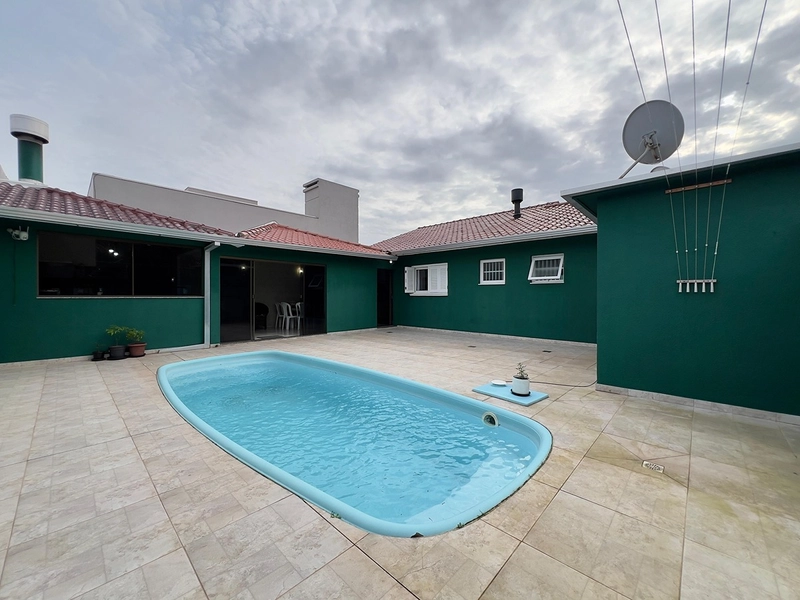 EXCELENTE CASA DE PRAIA PRÓXIMA AO MAR COM PISCINA: 46ª foto da galeria de imagens do imóvel