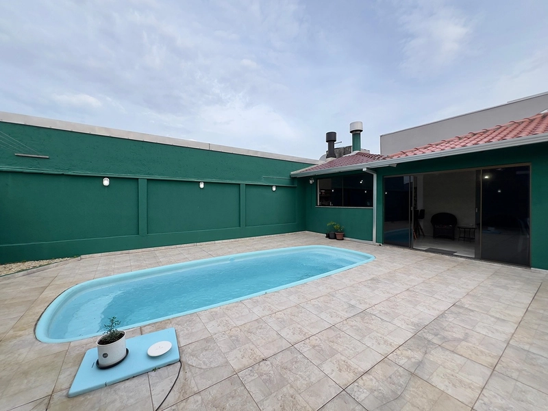 EXCELENTE CASA DE PRAIA PRÓXIMA AO MAR COM PISCINA: 44ª foto da galeria de imagens do imóvel