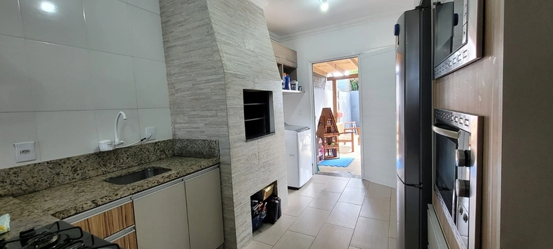 CASA DE PRAIA EM REGIÃO DE MORADORES : 5ª foto da galeria de imagens do imóvel