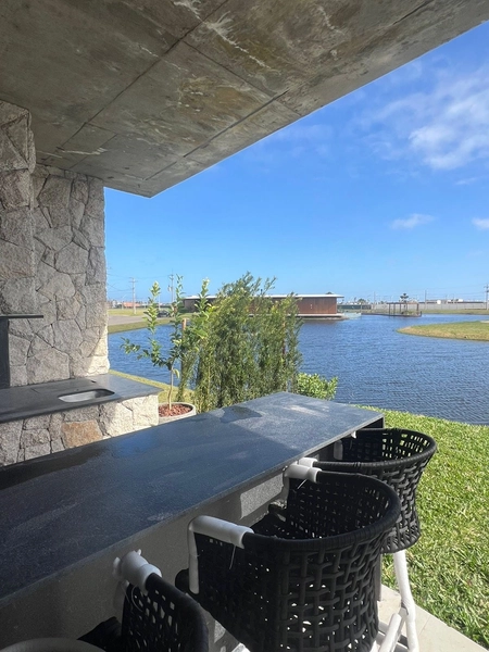 EXCELENTE CASA EM CONDOMÍNIO ALTO PADRÃO COM PISCINA : 17ª foto da galeria de imagens do imóvel