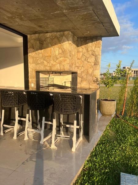 EXCELENTE CASA EM CONDOMÍNIO ALTO PADRÃO COM PISCINA : 23ª foto da galeria de imagens do imóvel