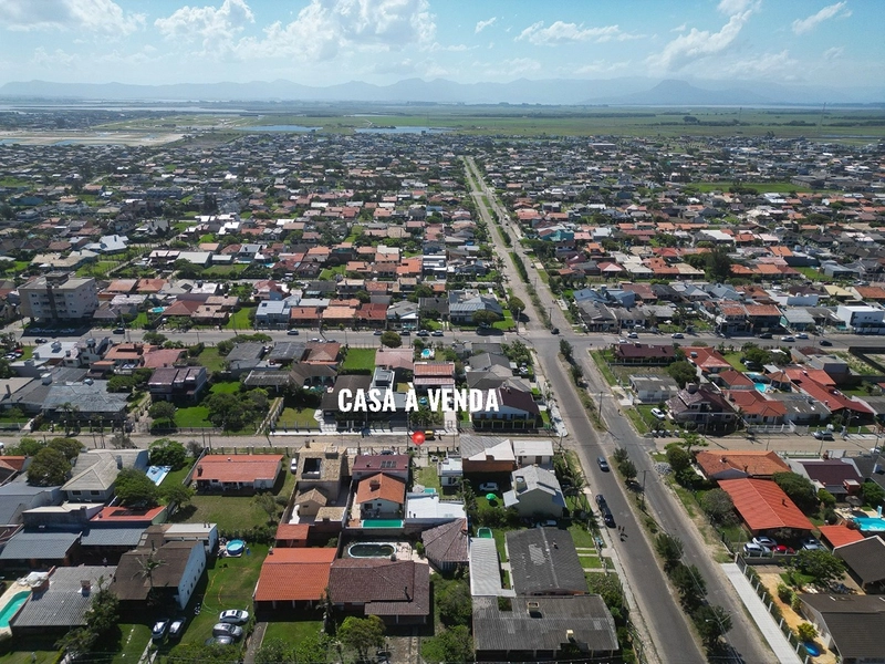 EXCELENTE CASA DE PRAIA COM PISCINA PRÓXIMA DO MAR: 31ª foto da galeria de imagens do imóvel