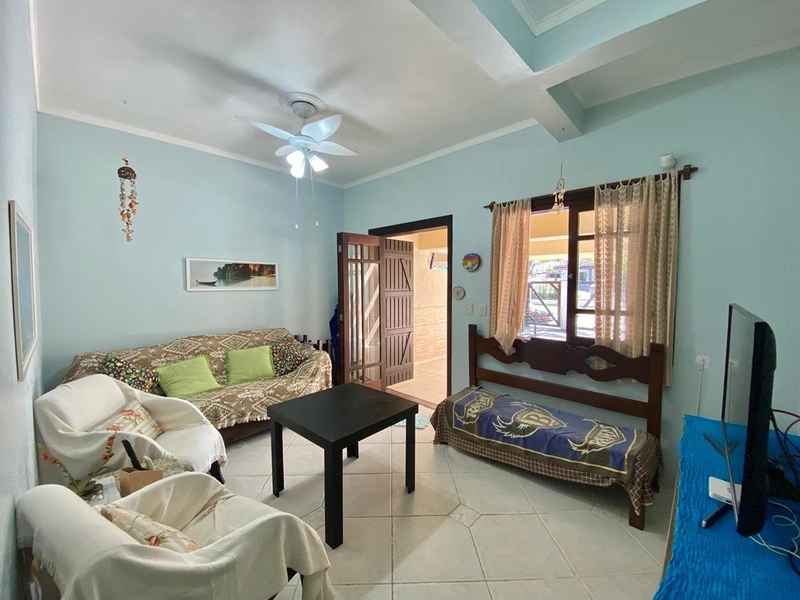 EXCELENTE CASA DE PRAIA PRÓXIMA AO MAR: 5ª foto da galeria de imagens do imóvel