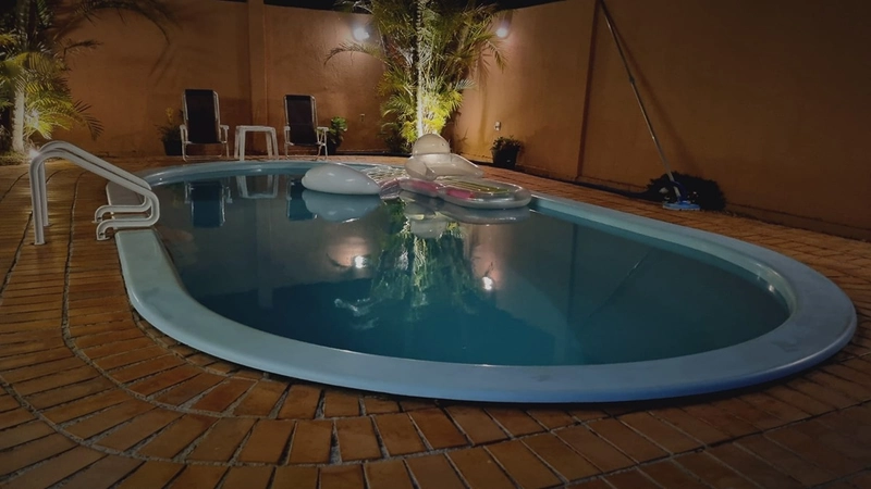 CASA DE PRAIA COM PISCINA E DOIS TERRENOS : 10ª foto da galeria de imagens do imóvel