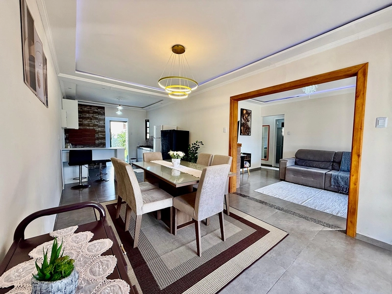 CASA DE PRAIA EM LAJE: 16ª foto da galeria de imagens do imóvel