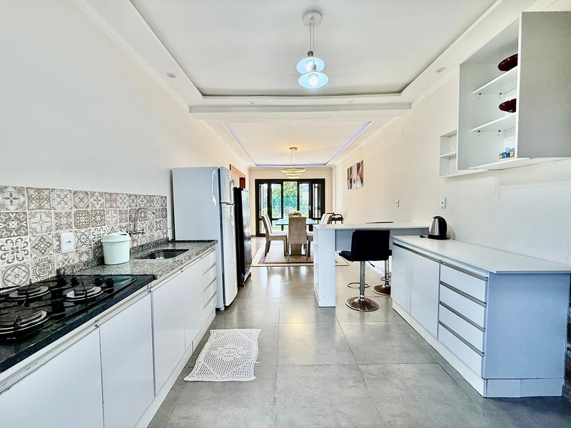 CASA DE PRAIA EM LAJE: 17ª foto da galeria de imagens do imóvel