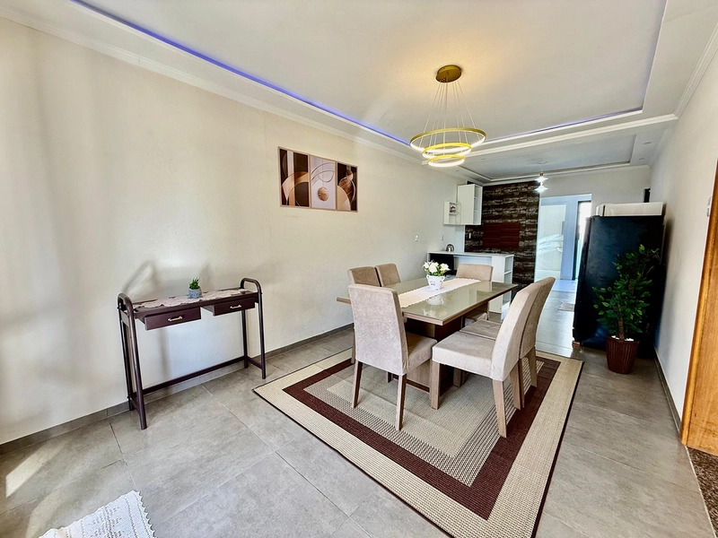 CASA DE PRAIA EM LAJE: 14ª foto da galeria de imagens do imóvel