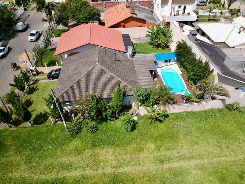 EXCELENTE CASA COM PISCINA: 26ª foto da galeria de imagens do imóvel