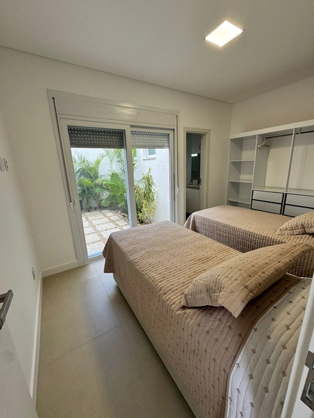 EXCELENTE CASA ALTO PADRÃO EM CONDOMÍNIO: 10ª foto da galeria de imagens do imóvel