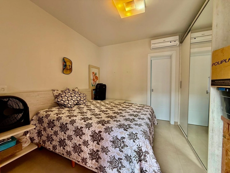 EXCELENTE CASA DE PRAIA PRÓXIMA AO MAR COM PISCINA: 39ª foto da galeria de imagens do imóvel