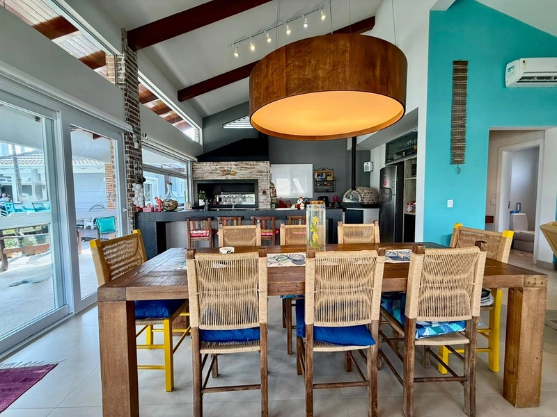 EXCELENTE CASA DE PRAIA PRÓXIMA AO MAR COM PISCINA: 44ª foto da galeria de imagens do imóvel