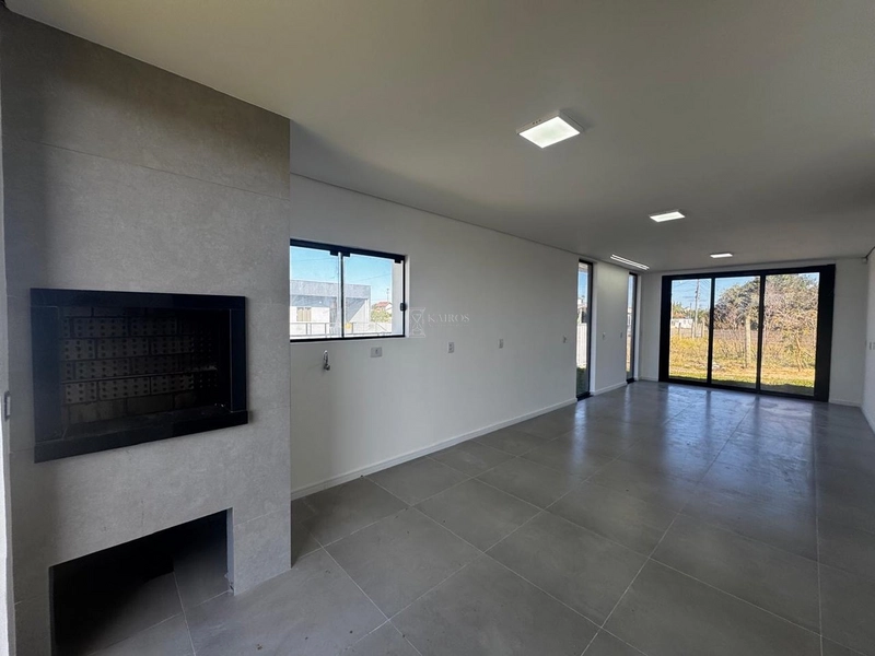 CASA DE PRAIA EM FASE DE ACABAMENTO: 7ª foto da galeria de imagens do imóvel