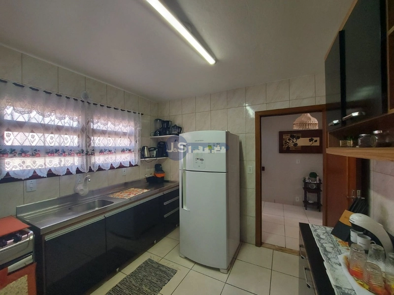 SOBRADO PROXIMO AO MAR: 6ª foto da galeria de imagens do imóvel