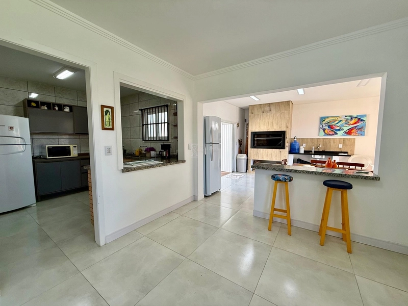 CASA DE PRAIA PRÓXIMA AO MAR: 21ª foto da galeria de imagens do imóvel