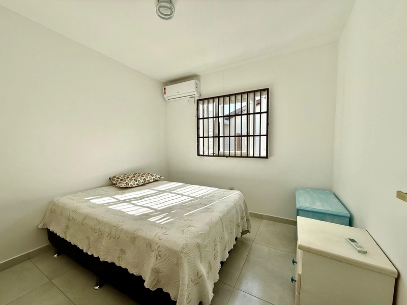 CASA DE PRAIA PRÓXIMA AO MAR: 11ª foto da galeria de imagens do imóvel