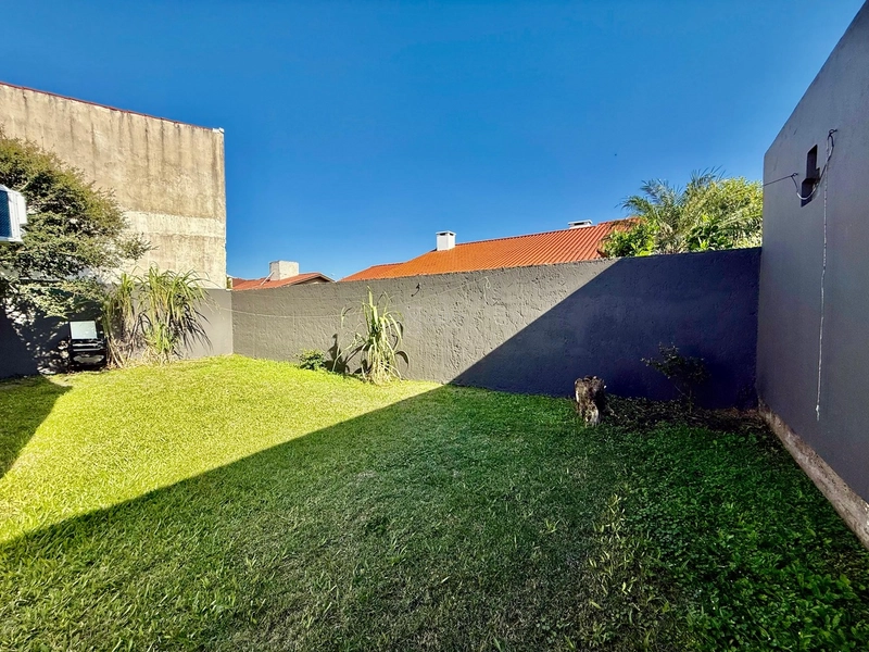 CASA DE PRAIA PRÓXIMA AO MAR: 4ª foto da galeria de imagens do imóvel