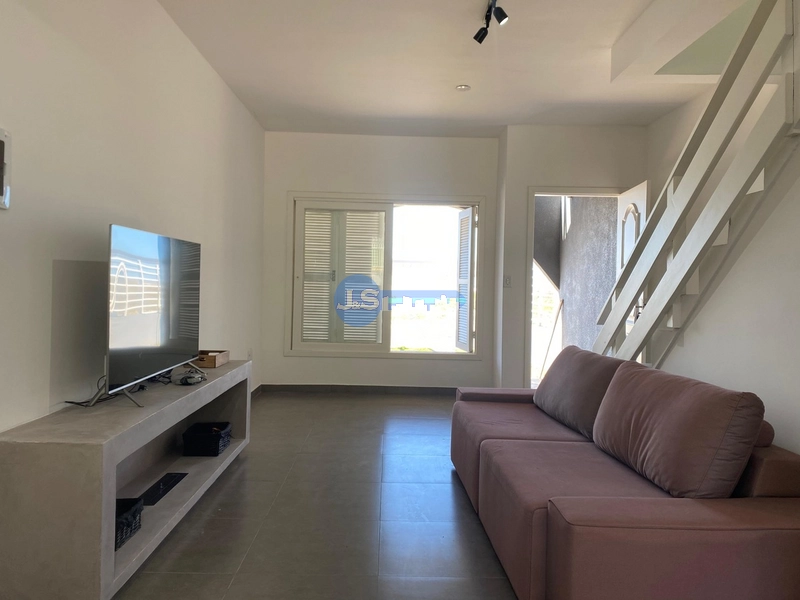 Excelente Duplex em Atlântida Sul: 2ª foto da galeria de imagens do imóvel